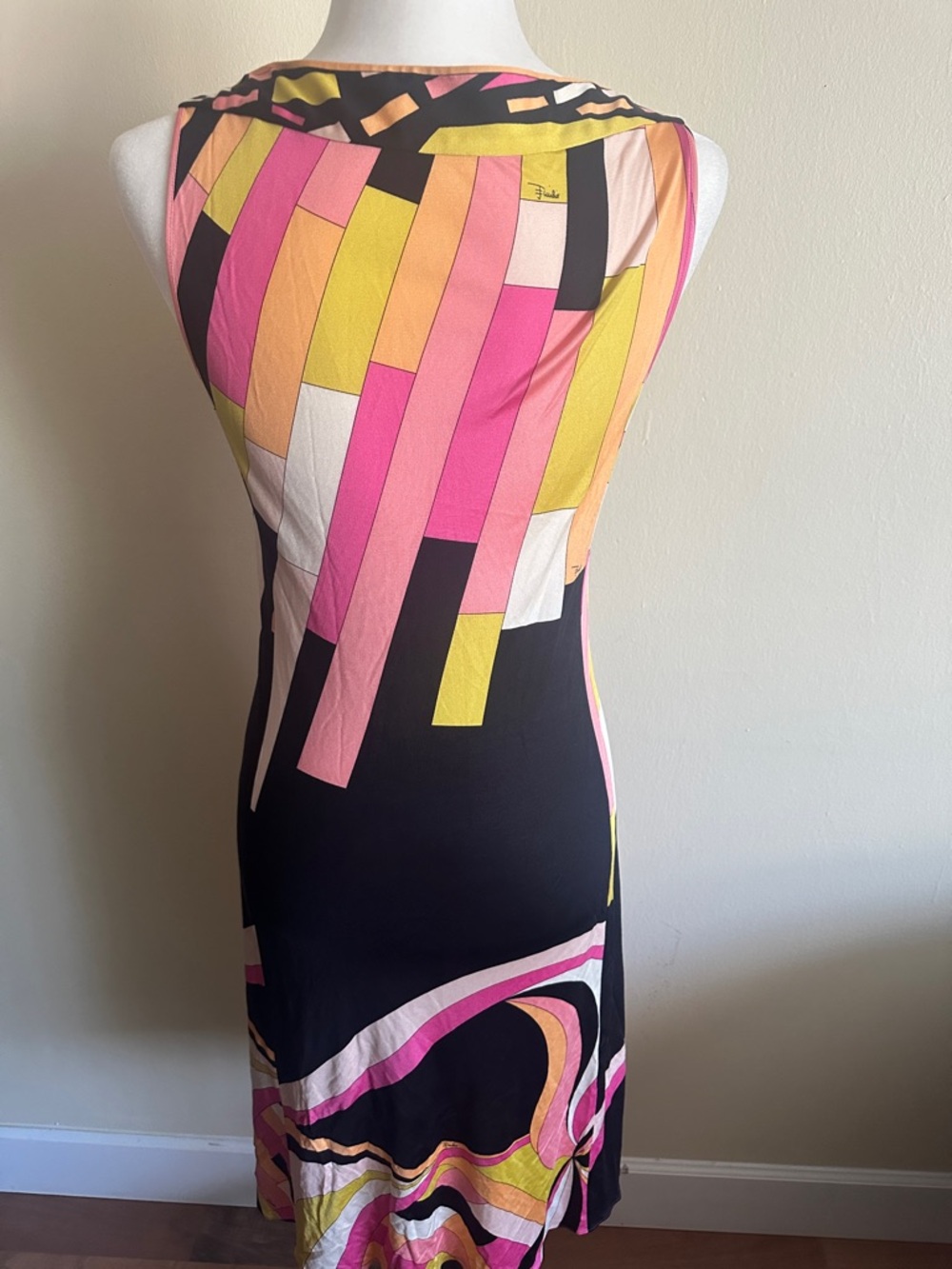 Emilio Pucci Black Multicolor Geometric Midi Dress - Picture 2 of 4